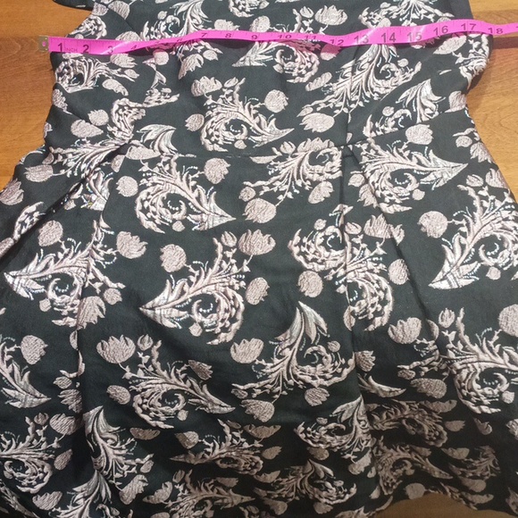 Francesca's Dress Size L - Picture 9 of 12